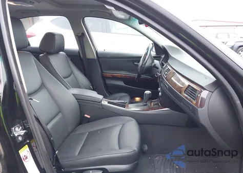 2007 BMW 328I z USA, uszkodzony, nr VIN WBAVA33507PV65861